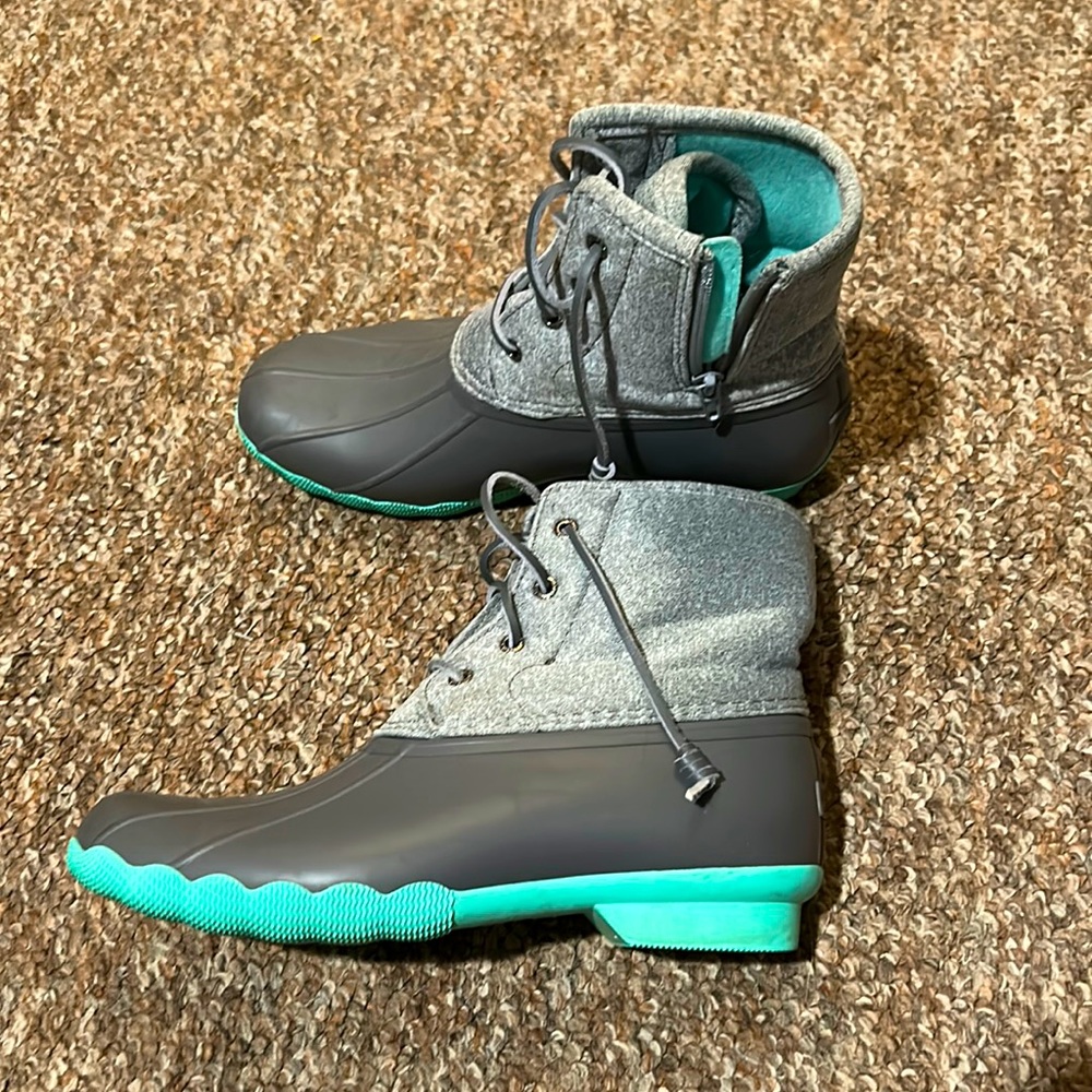 Mud boots